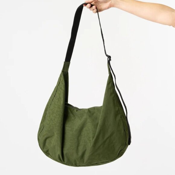 NWT Baggu Large Nylon Crescent Bag - Bay Laurel - Picture 2 of 4